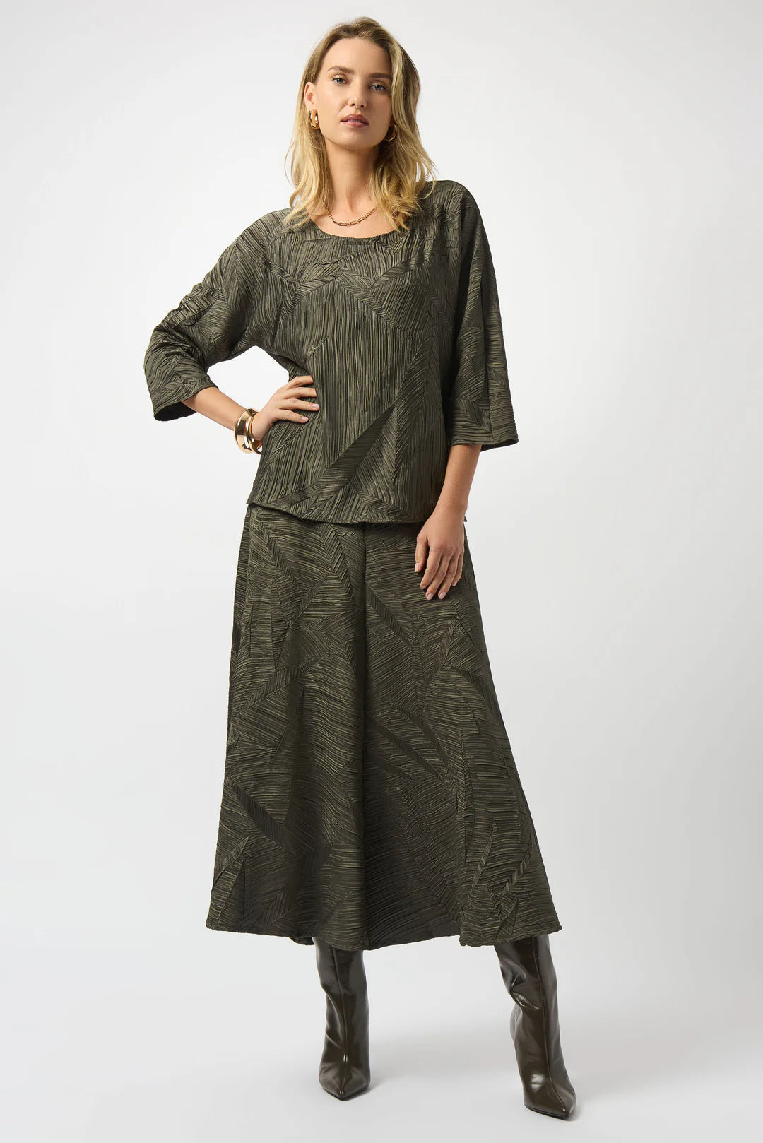 JOSEPH RIBKOFF Avocado Pleated Satin Boxy Top