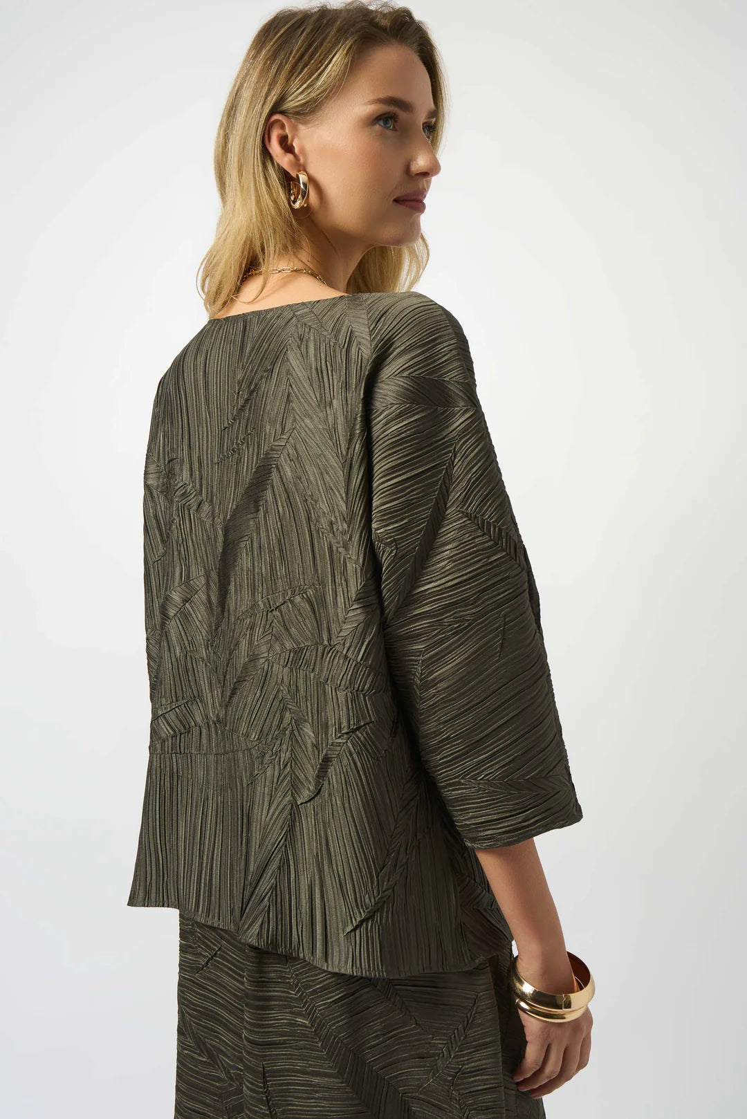 JOSEPH RIBKOFF Avocado Pleated Satin Boxy Top