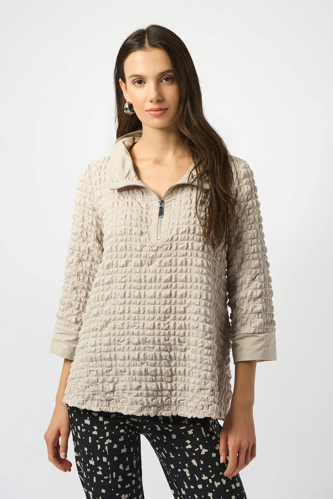 JOSEPH RIBKOFF Moonstone Bubble Jacquard A-Line Top
