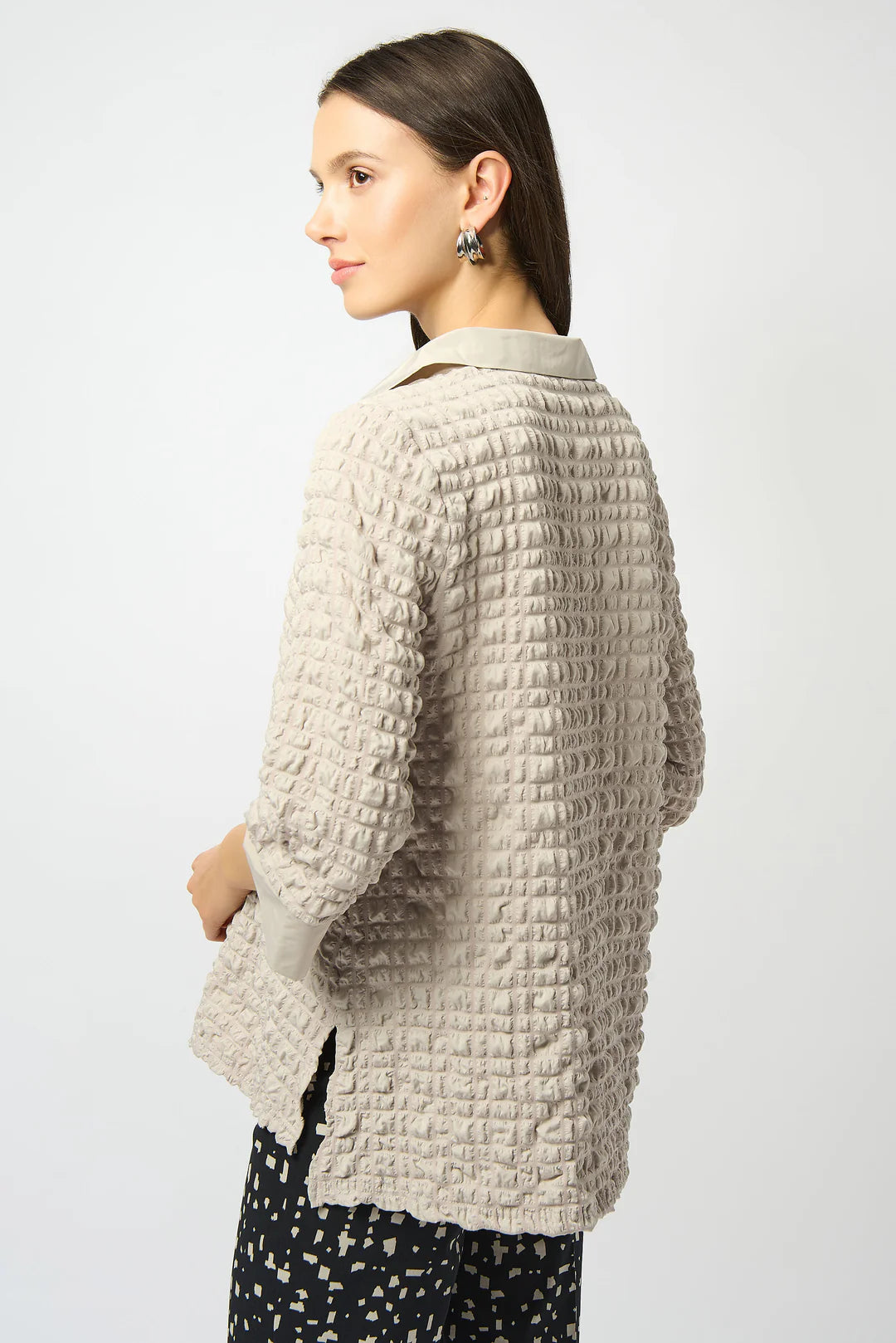 JOSEPH RIBKOFF Moonstone Bubble Jacquard A-Line Top