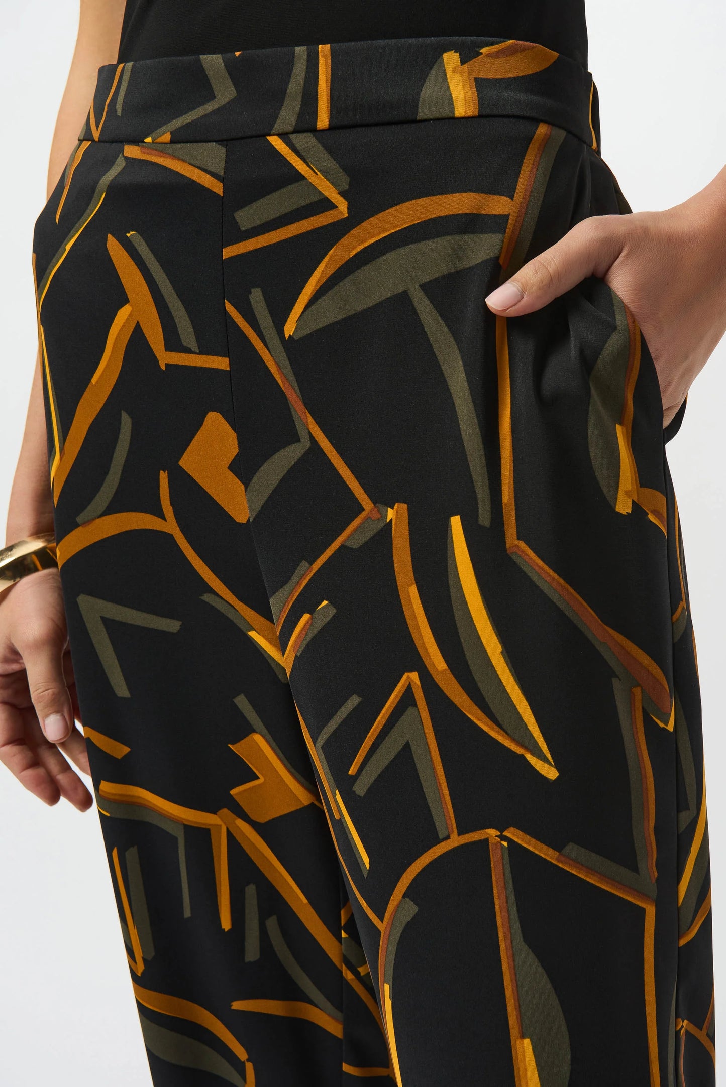 JOSEPH RIBKOFF Black/Multi Woven Geometric Print Wide-Leg Pants