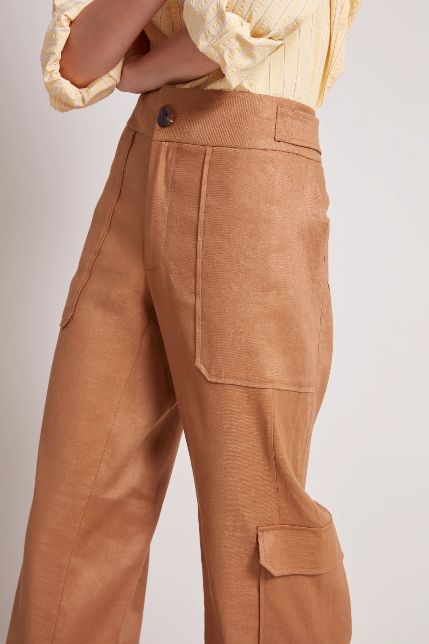 ADROIT ATELIER Nolan Mid Waist Cargo Pant