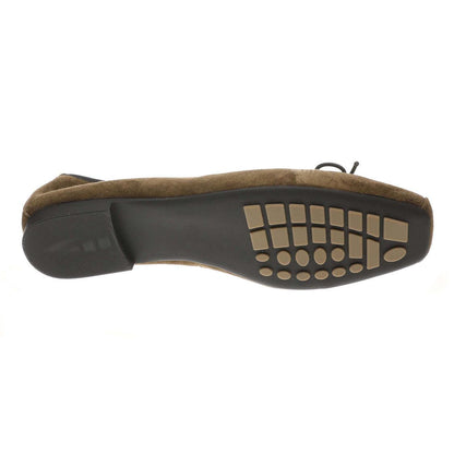 ALL BLACK Blunt and Bow Ballet