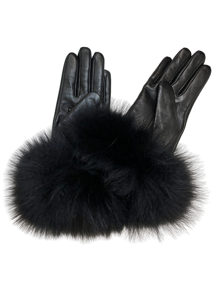 Leather gloves with fur trim