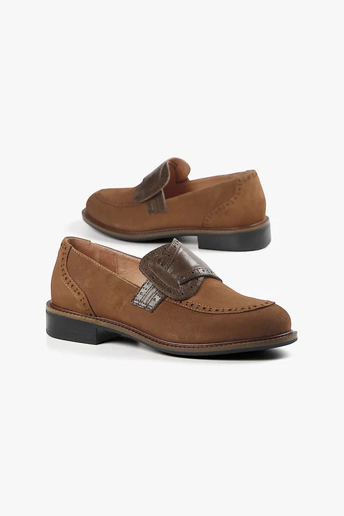 ALL BLACK Belted Kid Loafer