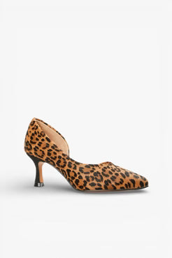 ALL BLACK Wild Half D'orsay Pump