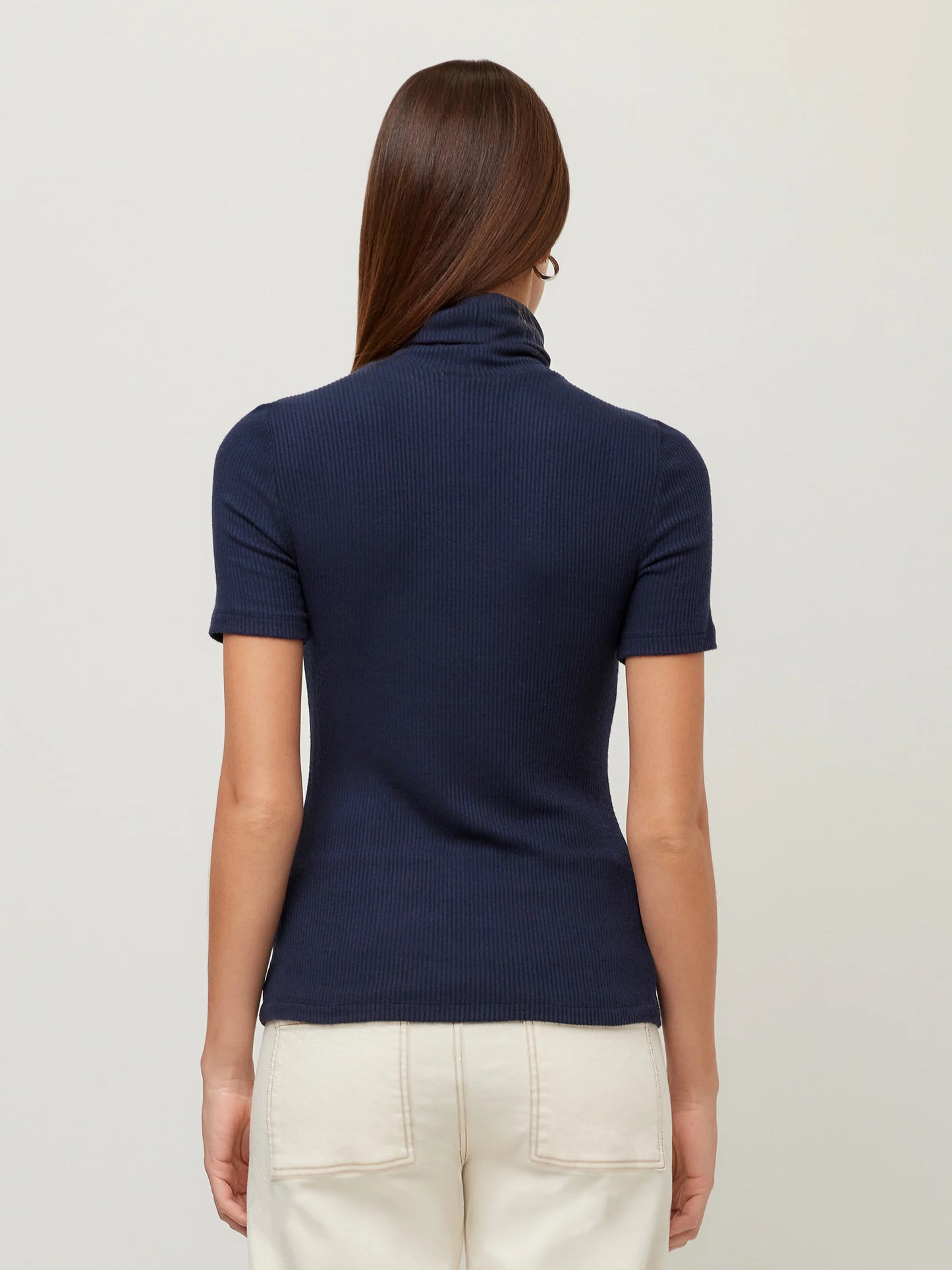 FIFTEEN TWENTY JANA SHORT SLEEVE TURTLENECK TOP