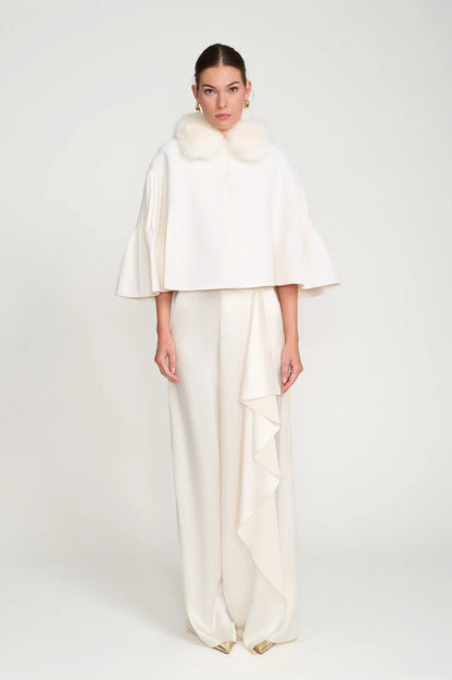 DIOMI Princess Caplet Ivory