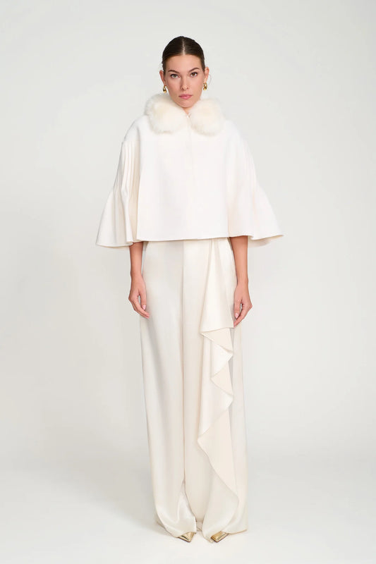 DIOMI Princess Caplet Ivory