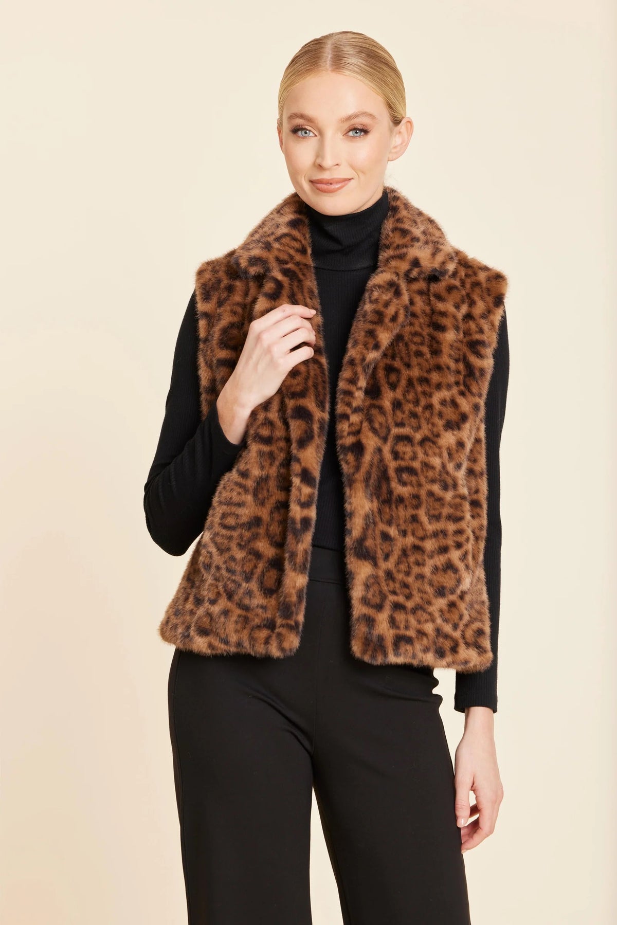 DOLCE CABO Leopard Plush Faux Fur Notch Collar Vest