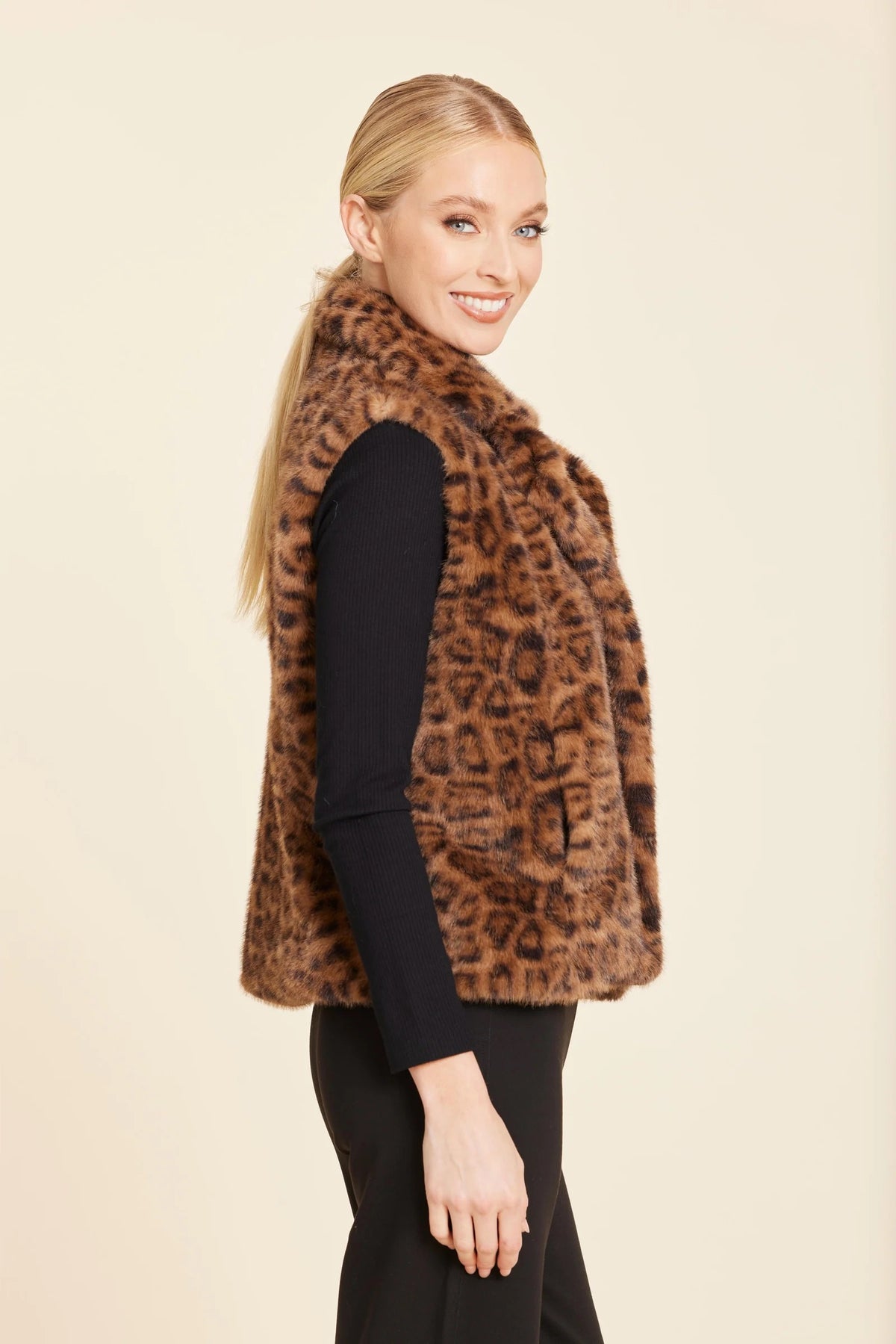 DOLCE CABO Leopard Plush Faux Fur Notch Collar Vest
