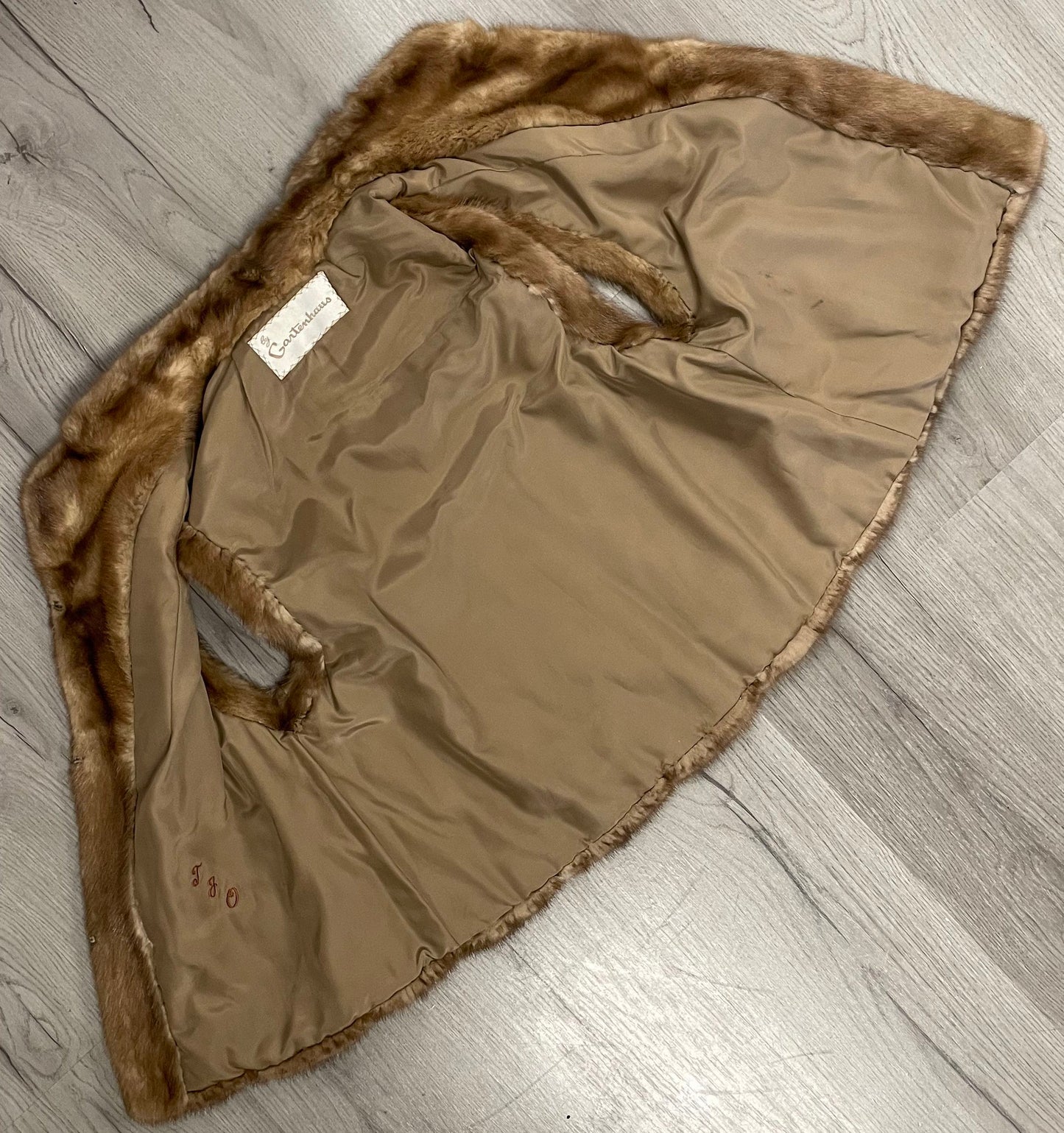 PREOWNED Vintage Pastel Mink Vest