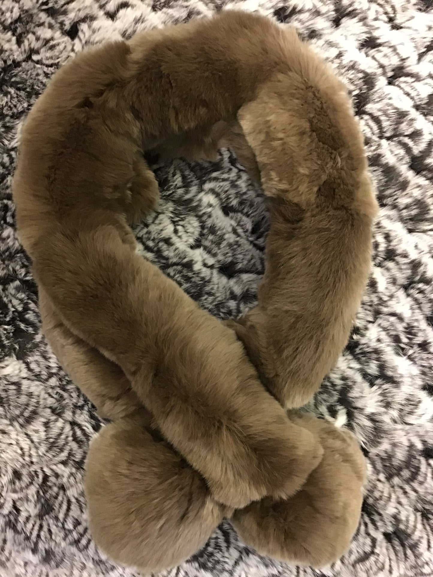 Rex Rabbit Scarf